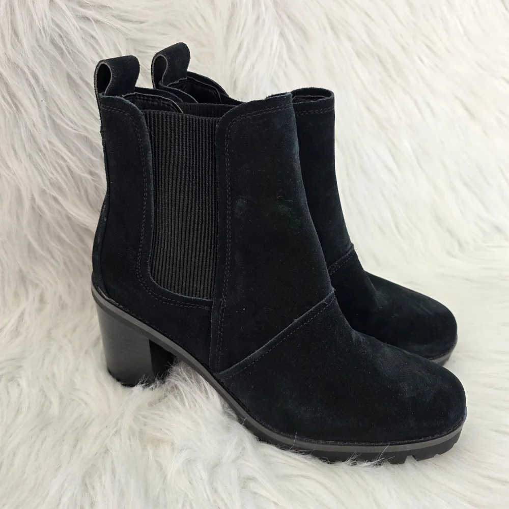 UGG Hazel Waterproof Chelsea Black Women's Ankle Boots Size 8.5 - Picture 7 of 10